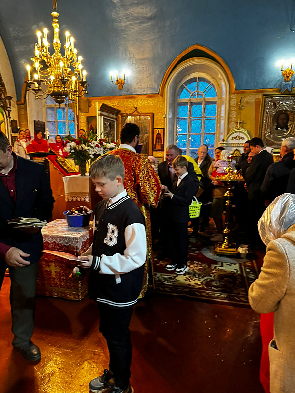 Пасхальные истории и раскраски для детей в храме_2.png Пасхальные истории и раскраски для детей в храме_2.png